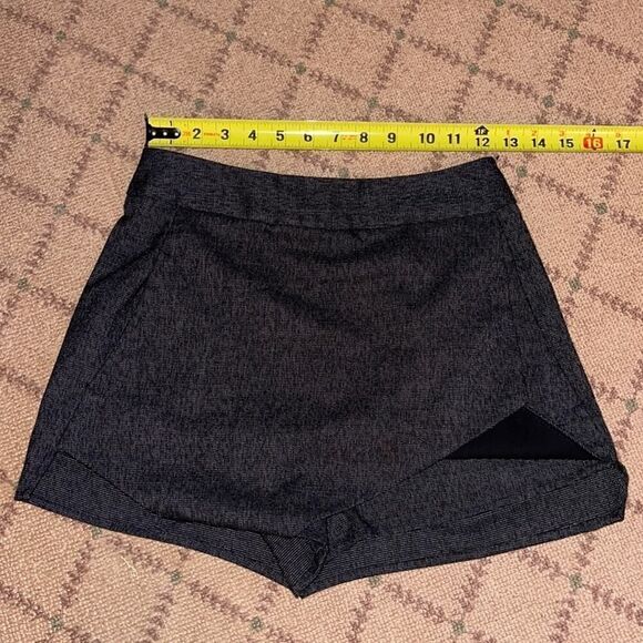 Aqua gray skort w crossover front NWOT S - Picture 5 of 8
